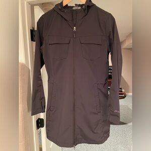 Eddie Bauer hooded rain jacket. Size large